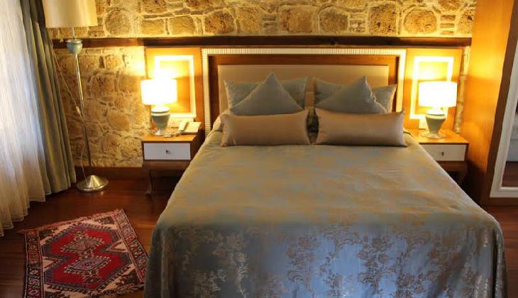 دوگان هتل انتالیا