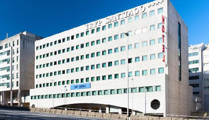 Tryp Santiago