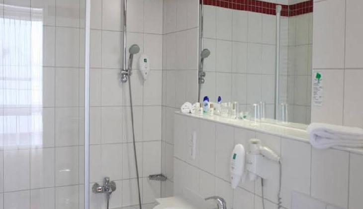 AZIMUT Hotel Berlin City South