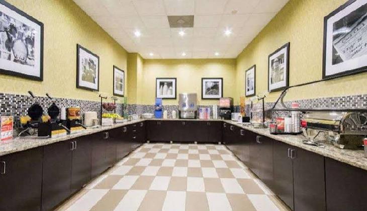 Hampton Inn Orlando/Florida Mall