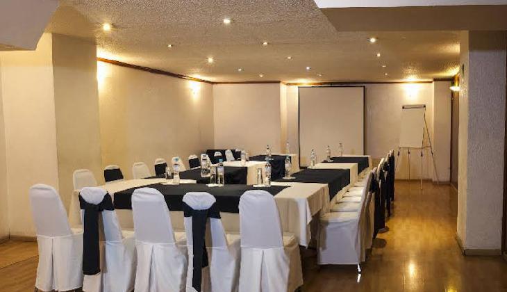 Hotel El Ejecutivo by Reforma Avenue