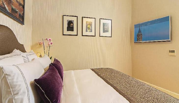 Meroddi Galata Mansion