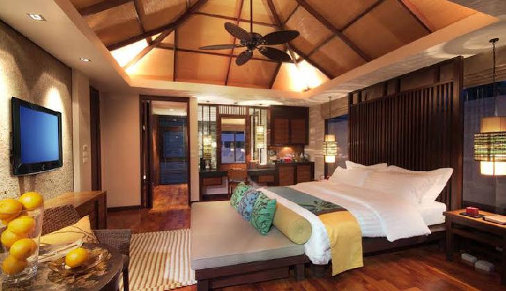 Sareeraya Villas & Suites