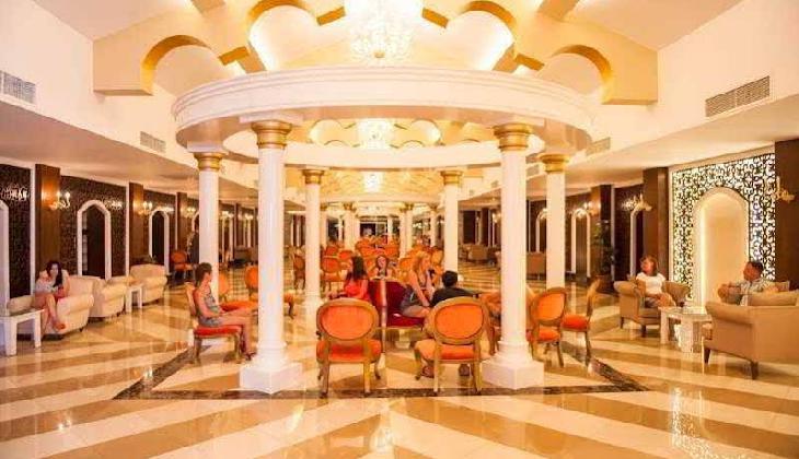 Concordia Celes Hotel