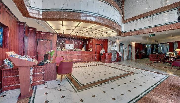 هتل گلدن تولیپ نیهال پالاس