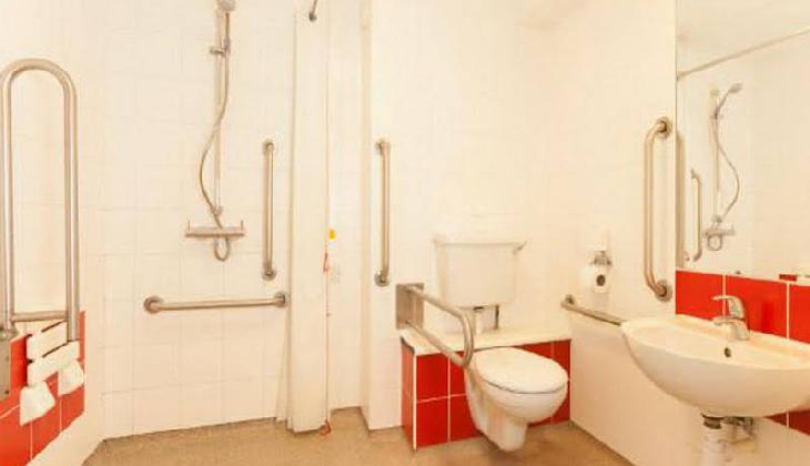 Travelodge London Central Waterloo Hotel