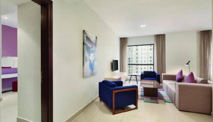 RAMADA HOTEL & SUITES BY WYNDHAM JBR