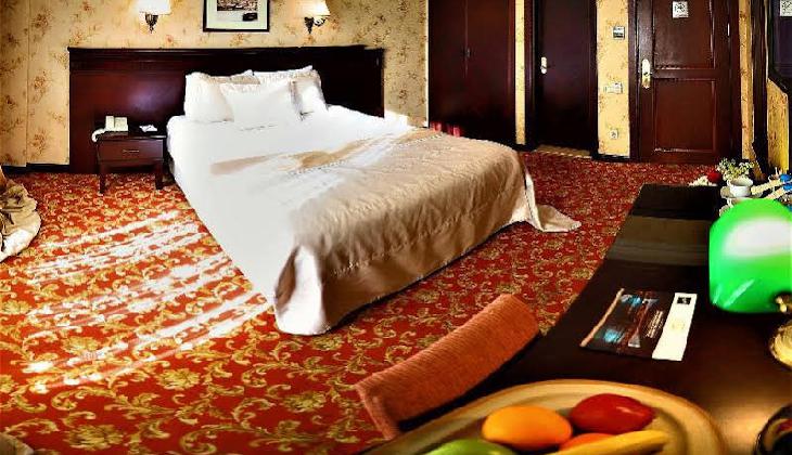 هتل پِرا رُز