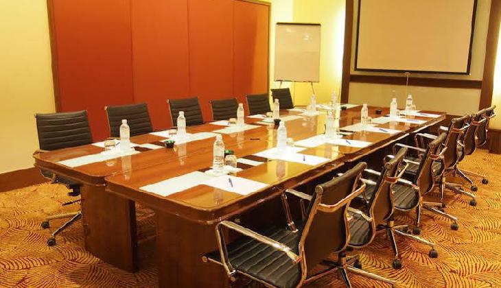 Novotel Phuket Surin Beach Resort