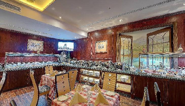 هتل گلدن تولیپ نیهال پالاس