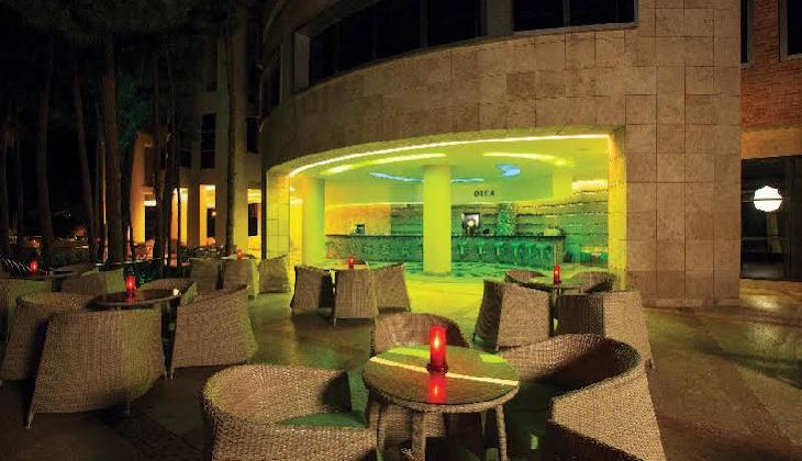 Cornelia De Luxe Resort