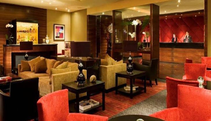 هتل وارویک شانزه لیزه