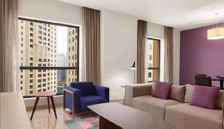 RAMADA HOTEL & SUITES BY WYNDHAM JBR