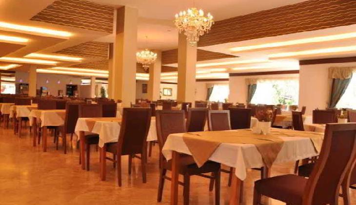 Jacaranda Beach Luxury Club