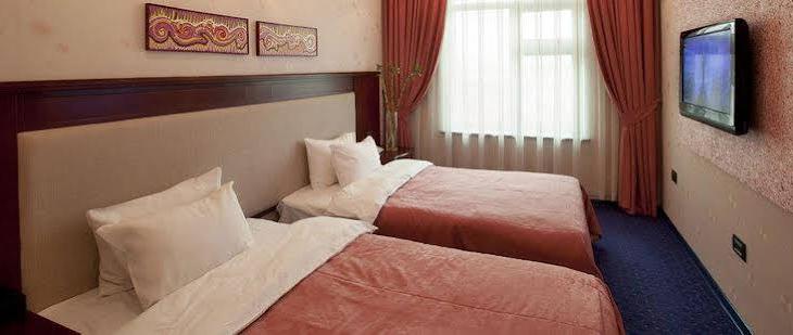 Dubai International Hotel