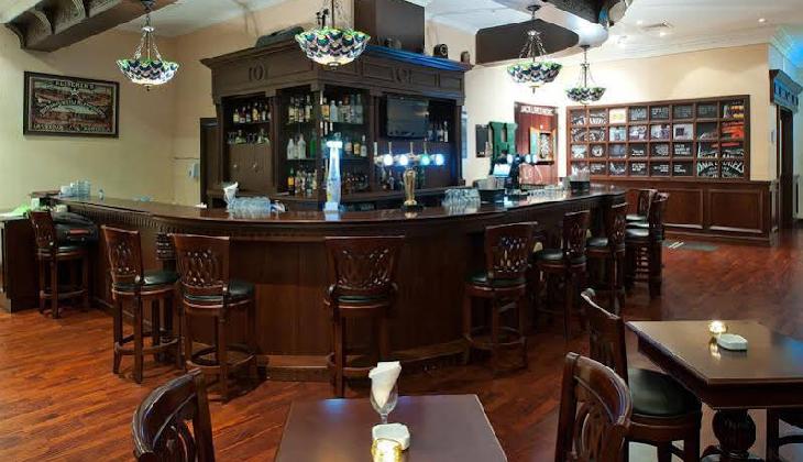 Holiday Inn Bur Dubai - Embassy District