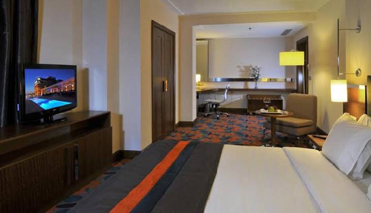 Doubletree By Hilton Hotel Van