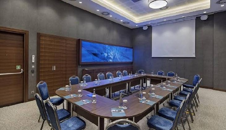 Hilton Garden Inn Izmir Bayrakli