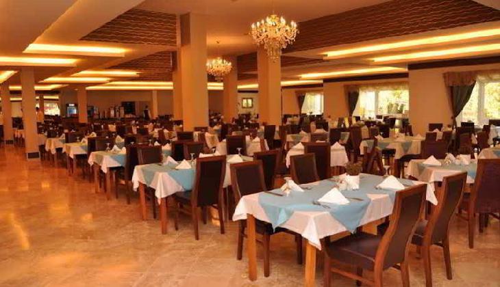 Jacaranda Beach Luxury Club