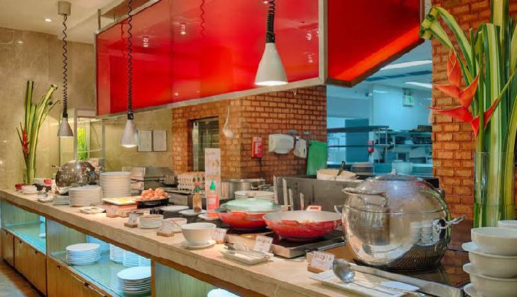 Novotel Phuket Surin Beach Resort