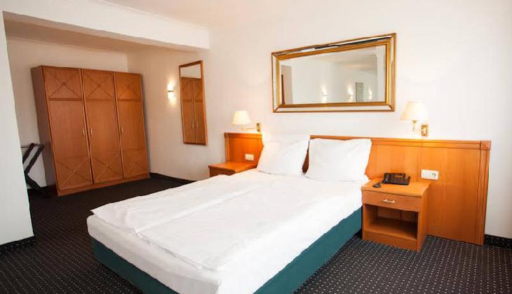 Royal by Centro Comfort