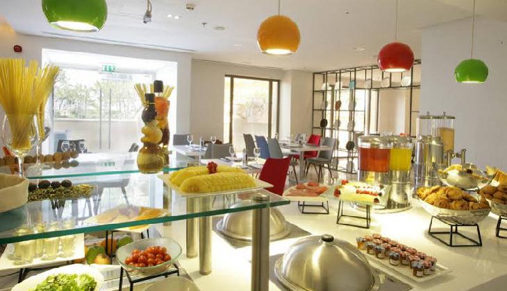 RAMADA HOTEL & SUITES BY WYNDHAM JBR