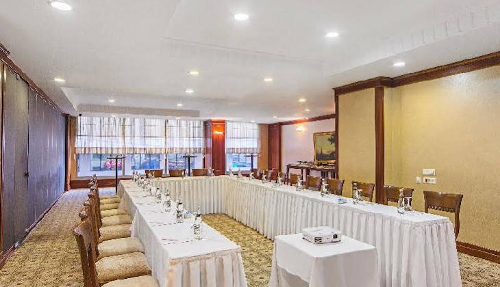 هتل گرند اوزتانیک