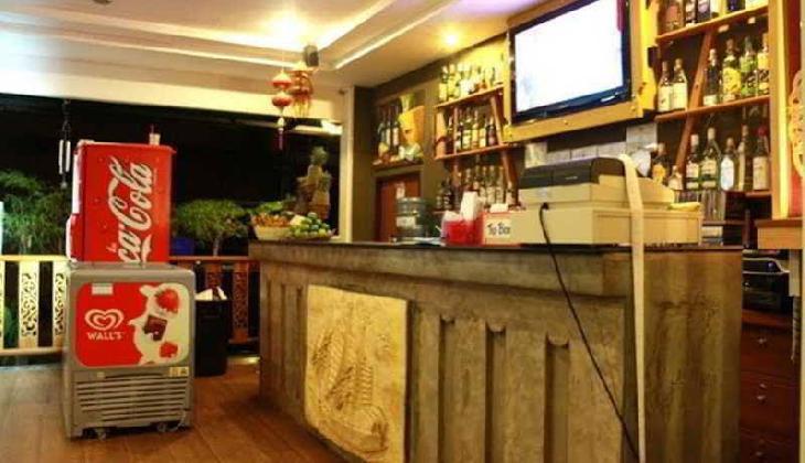 هتل تریپل راند پلیس