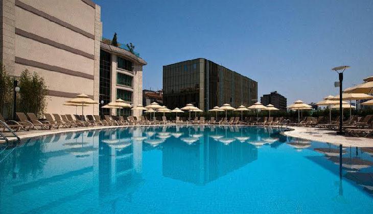 هتل رادیسون بلو شیشلی