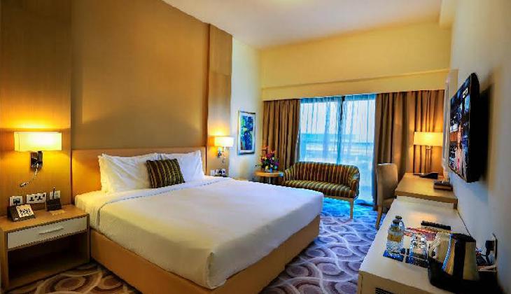 هتل متروپولیتن دبی