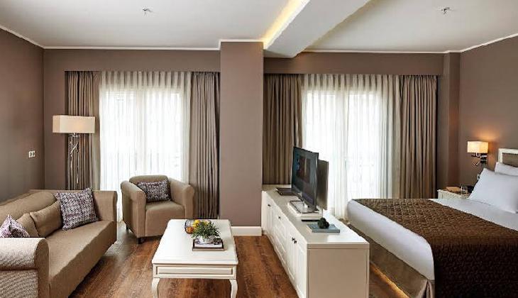 Renata Suites Boutique Hotel