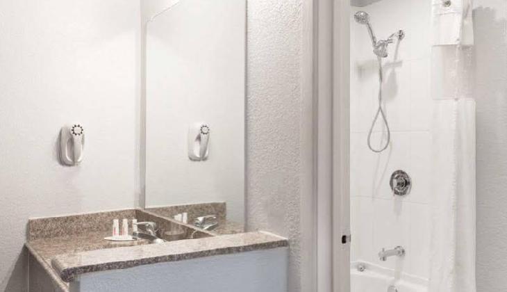 Ramada Limited SeaWorld