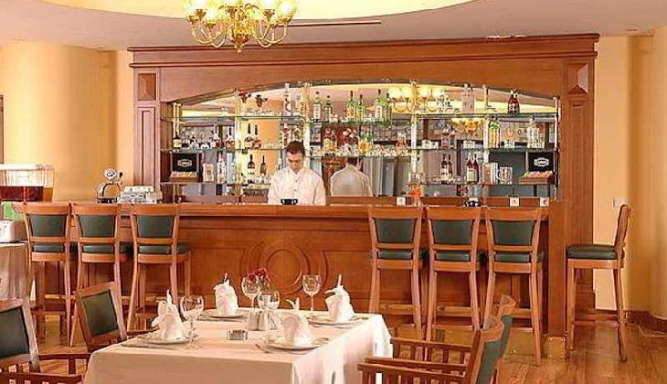 هتل مترو پارک تکسیم