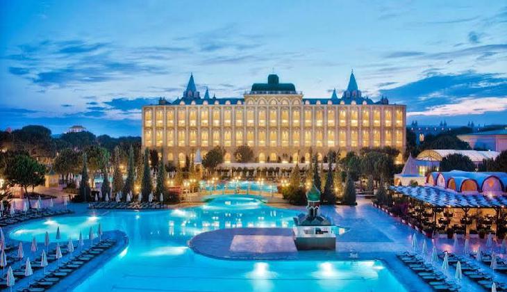 هتل واو کرملین پالاس