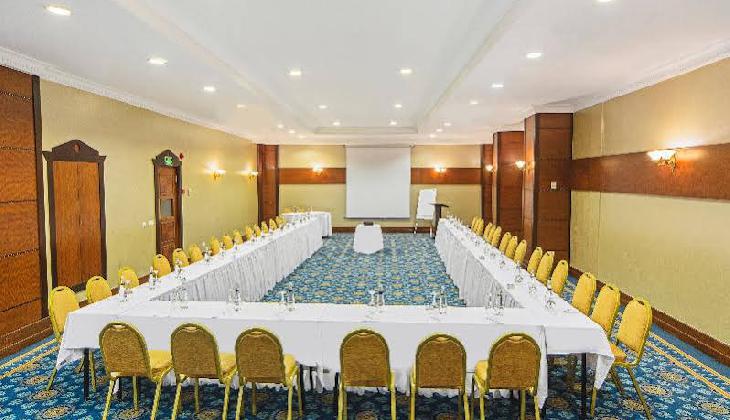 هتل گرند اوزتانیک