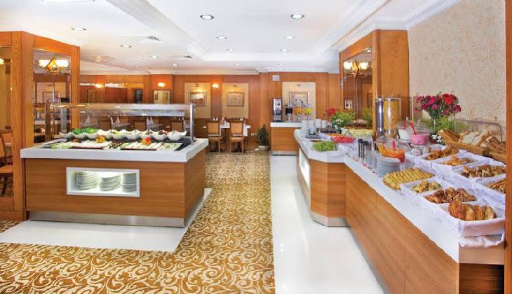 هتل گرند هیلاریوم