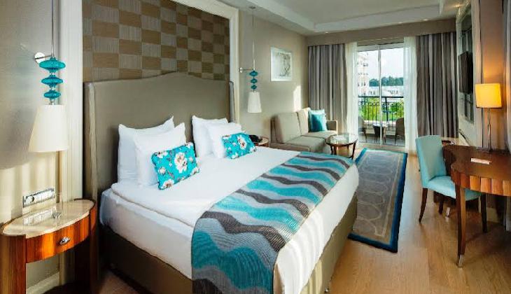 هتل تایتانیک دلوکس بلک