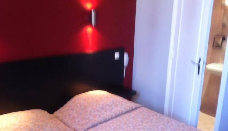 Hipotel Paris Buttes Chaumont Pyrénées