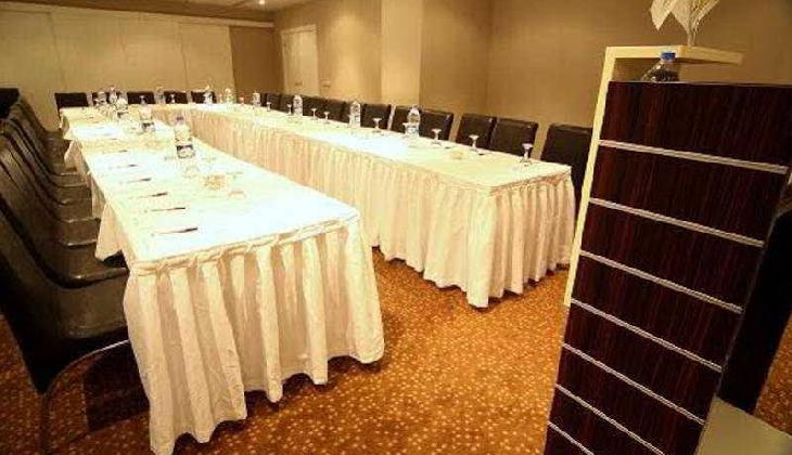 هتل گلدن هیل