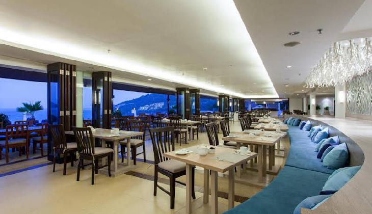 Centara Blue Marine Resort & Spa Phuket