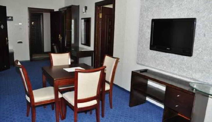 Dubai International Hotel