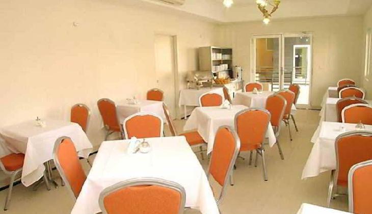 Comfort Inn & Suites Burwood
