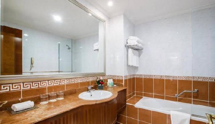 Grand Excelsior Hotel - Bur Dubai