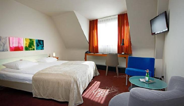 du Théâtre Swiss Quality Hotel