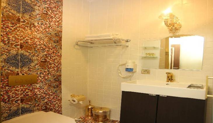 Laleli Blue Marmaray Hotel