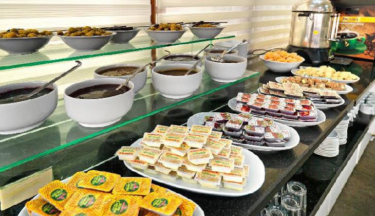 هتل وایت مونارچ