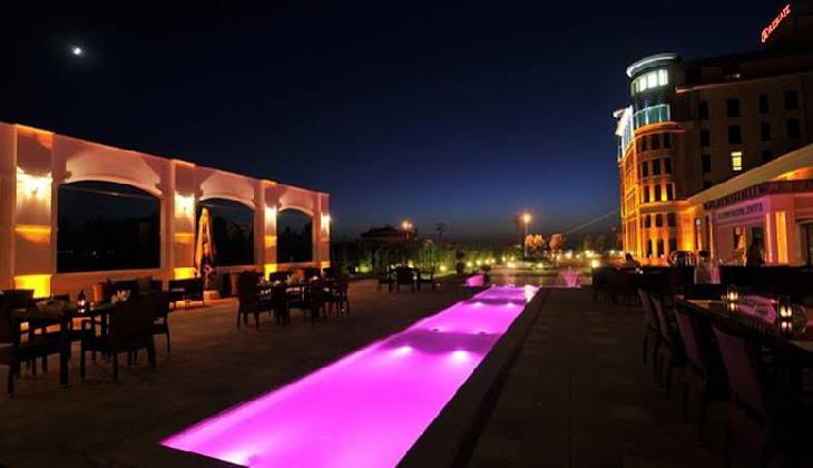 Doubletree By Hilton Hotel Van