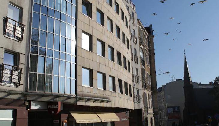 Platinum Palace Apartments