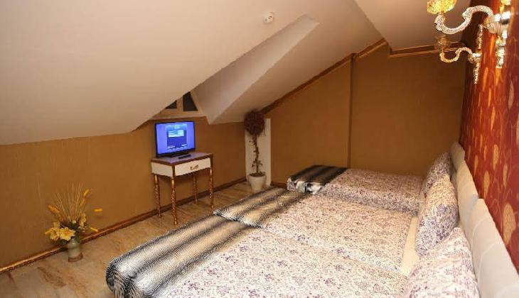 Laleli Blue Marmaray Hotel