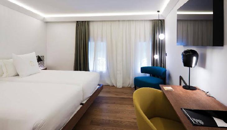 One Shot Palacio Reina Victoria 04